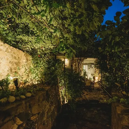 Hani Chrysomilou Case de vacanță Kalopanagiotis