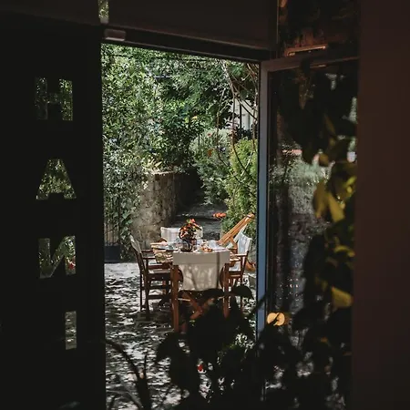 Hani Chrysomilou Holiday home *